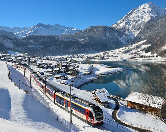 interlaken-lucerne-train